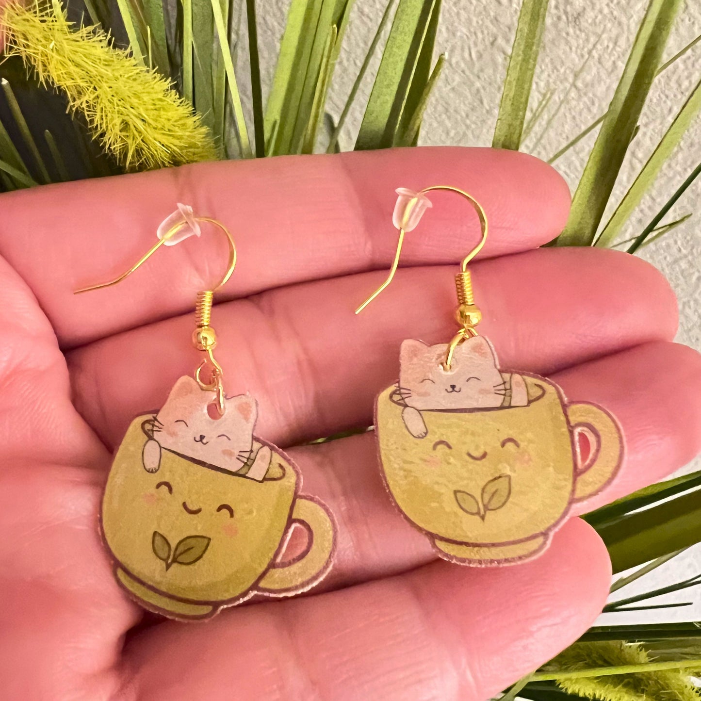 Dangle Earrings - Green Tea Kitty